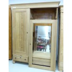 2-trg. Schrank  mit Schubladen und Spiegel