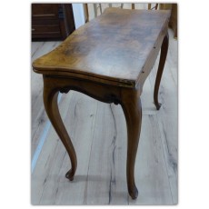 Aufklappbarere Tisch