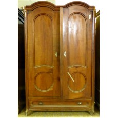 Kleiderschrank